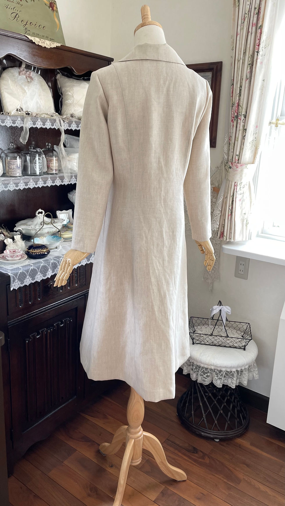 麗 美品✨️ルネ フレアワンピース 2way 白襟 リネン ベージュ 36 美品✨️ルネ フレアワンピース 2way 白襟 リネン ベージュ 36