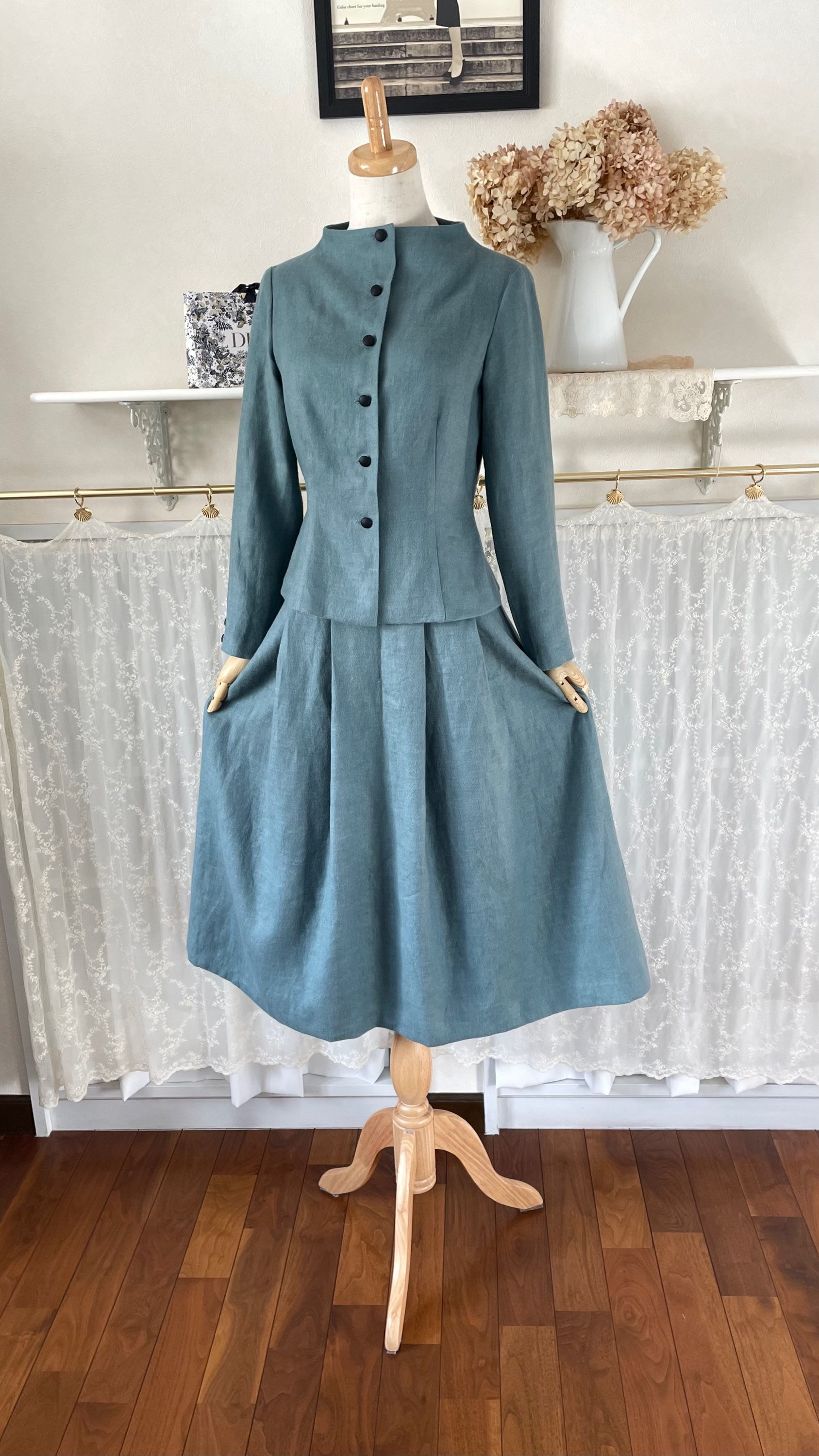 秋冬用起毛リネンのセットアップ『ボトルネック前開きブラウス/長袖・タックスカート/ロング』