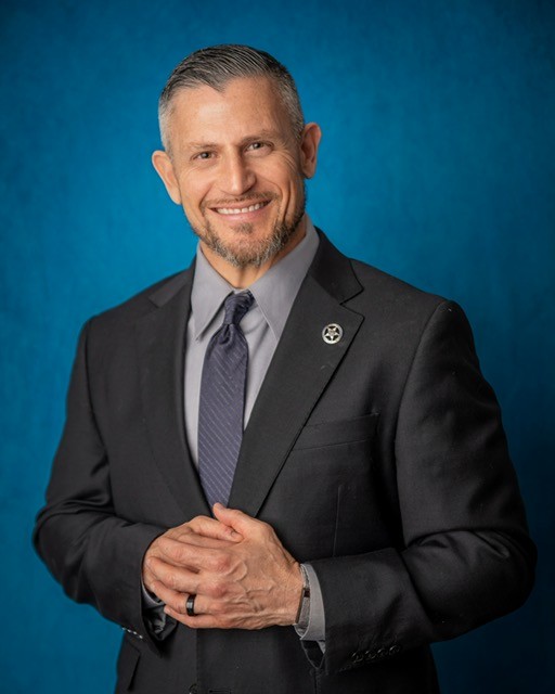 Linder Head Shot (2).jpg