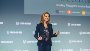 Portuguese have low tolerance for pauses in conversations