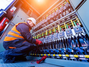 Electrical worker