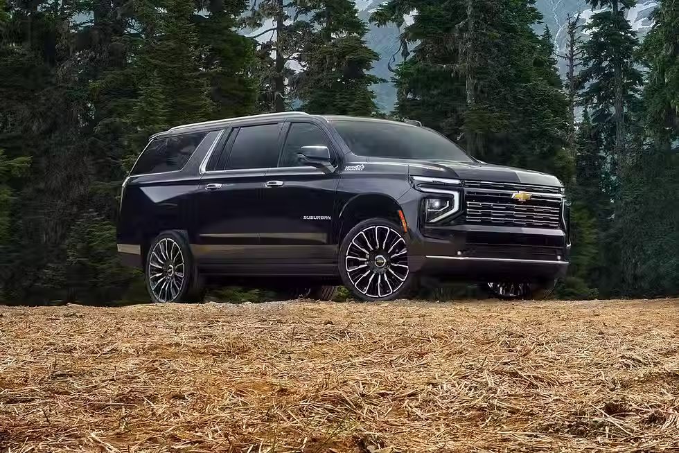 2025_chevrolet_suburban_4dr-suv_high-country_fq_oem_2_1600.jpg.avif