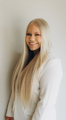 Savanna Rutherford Lash Extensions Lash lift and tint Brows Waxing at LOX Beauty Collective Springboro Ohio