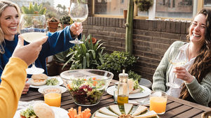 Restaurants on Park Ave You Need to Check Out While You Can Still Eat Outside!