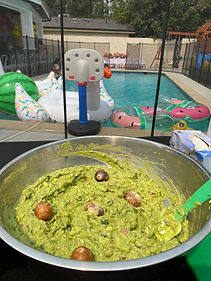 Guacamole Chips Taco Maco Catering.JPEG
