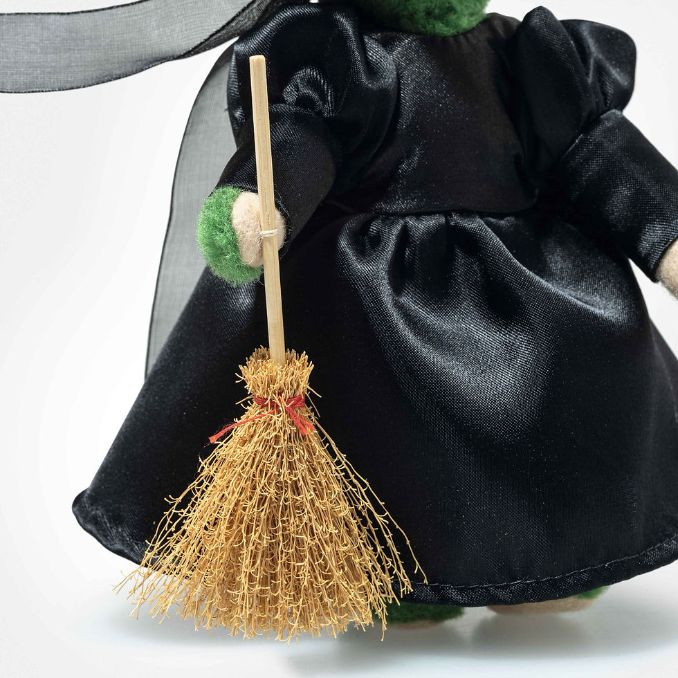 Thumbnail: Elphaba | Wicked Witch of the West | Steiff LE 939 pieces