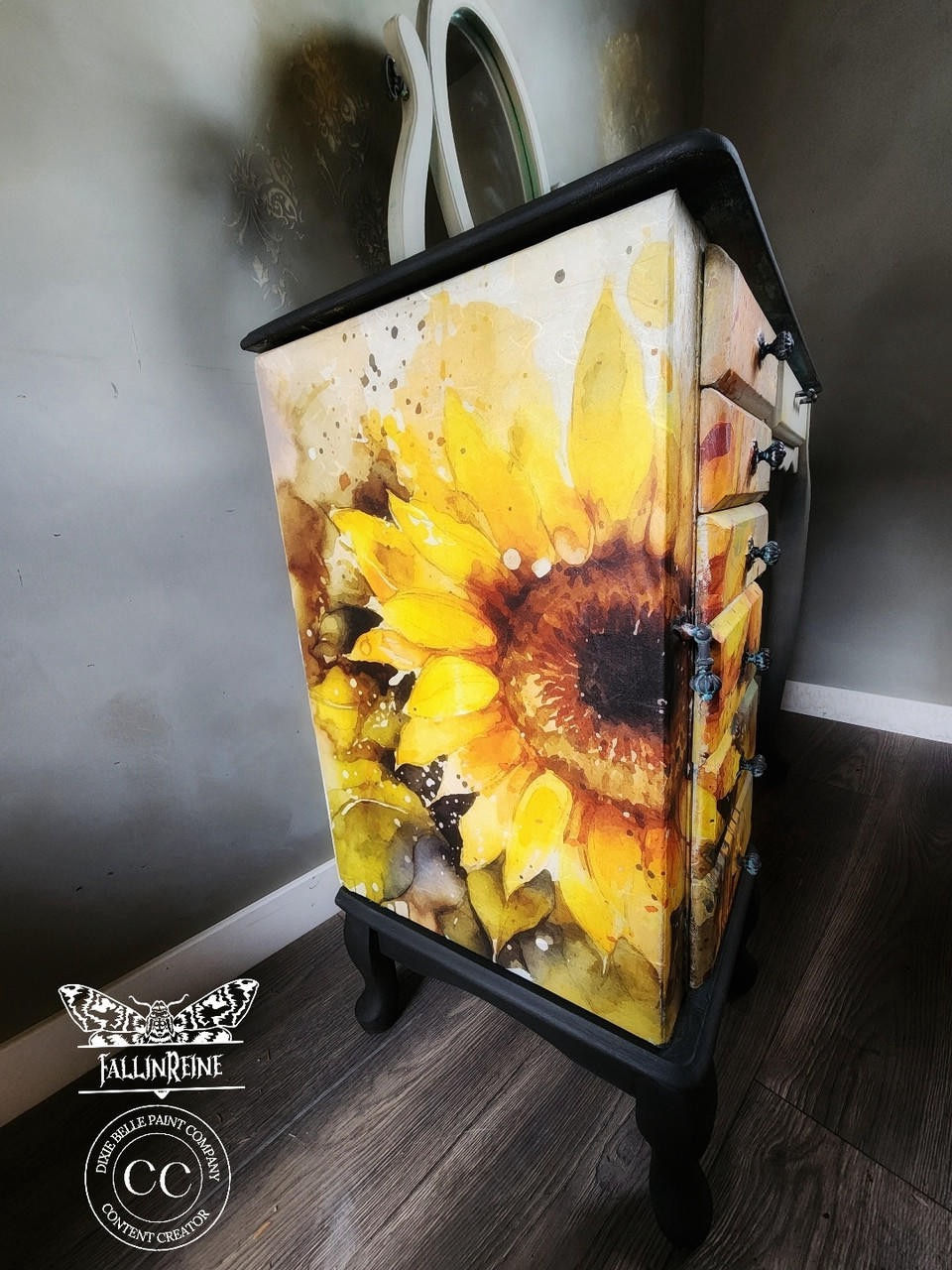 Thumbnail: Sunny Daze - A1 Rice Decoupage paper by Dixie Belle