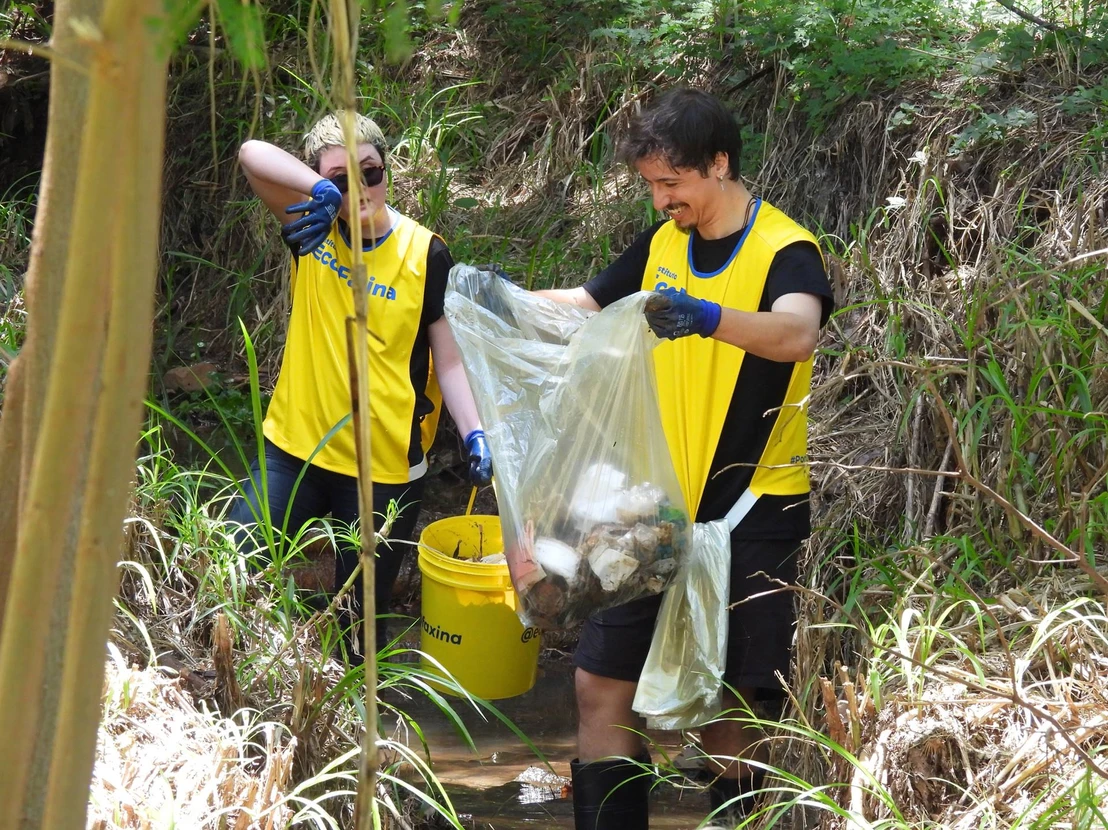 Voluntariado é sinônimo de trabalho em equipe.