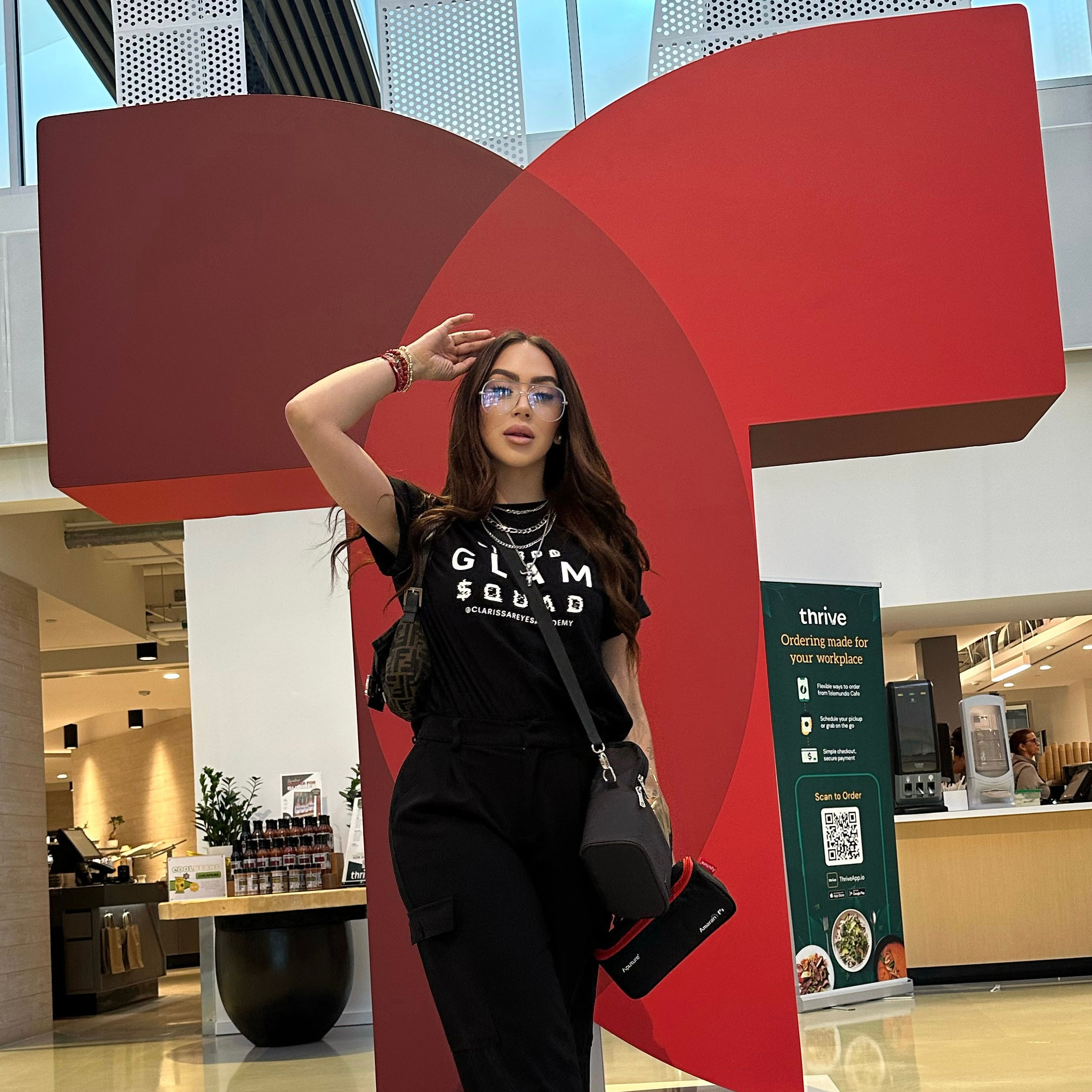 01-800 GLAM SQUAD T SHIRT UNISEX