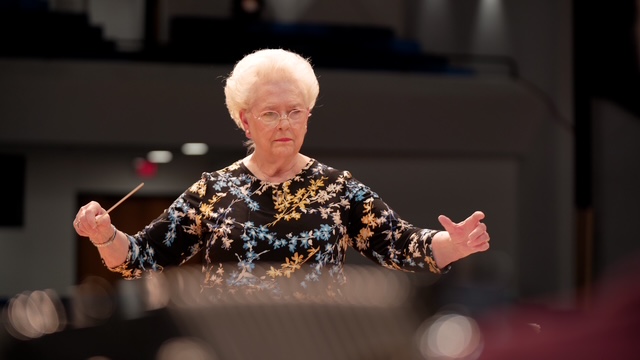 Joan Sommers directing UMKC rehearsal during filming. (Photo by Alexander Buettner)