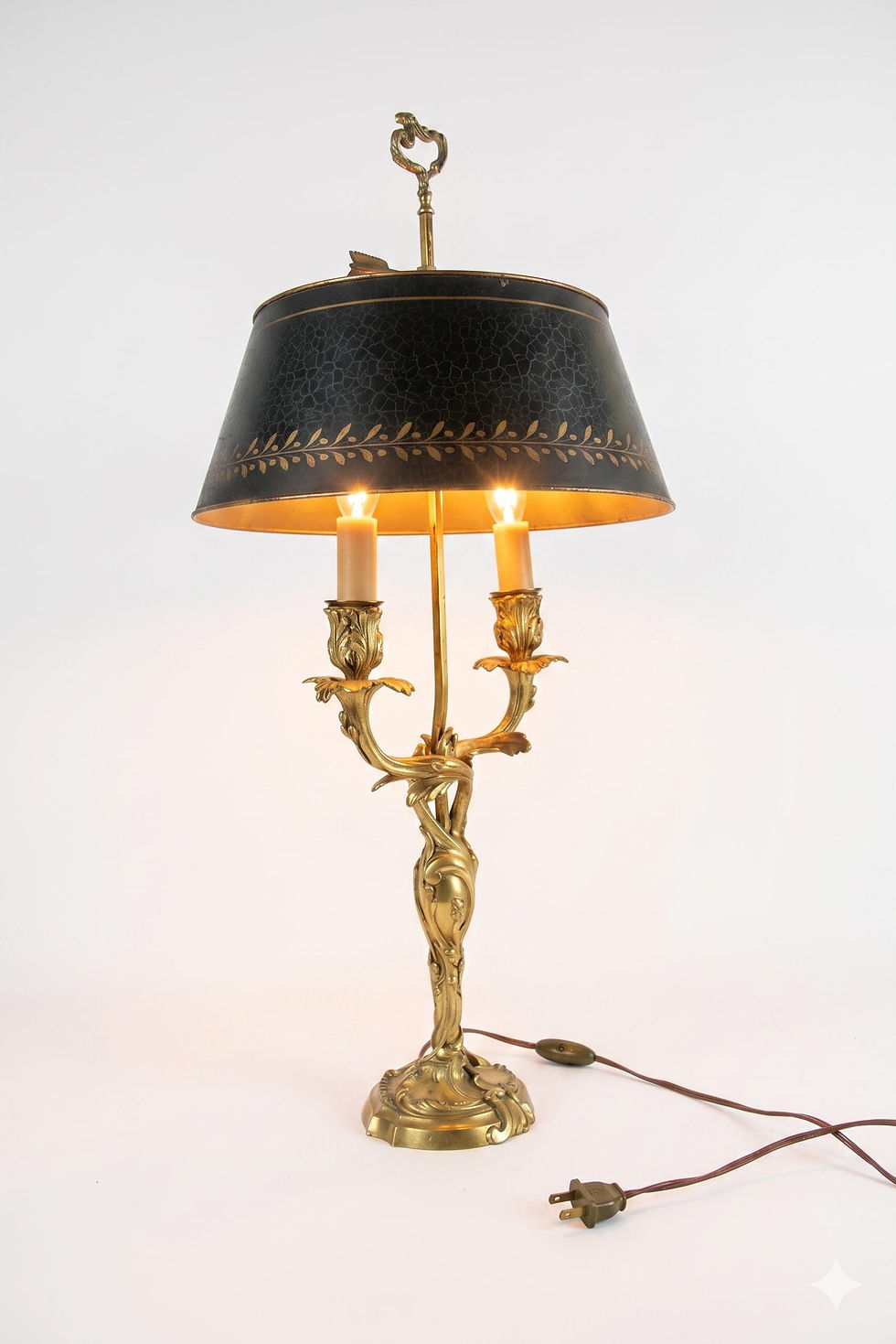 Antique Louis XV Style Bouillotte Lamp – 19th Century French Bronze Table Light