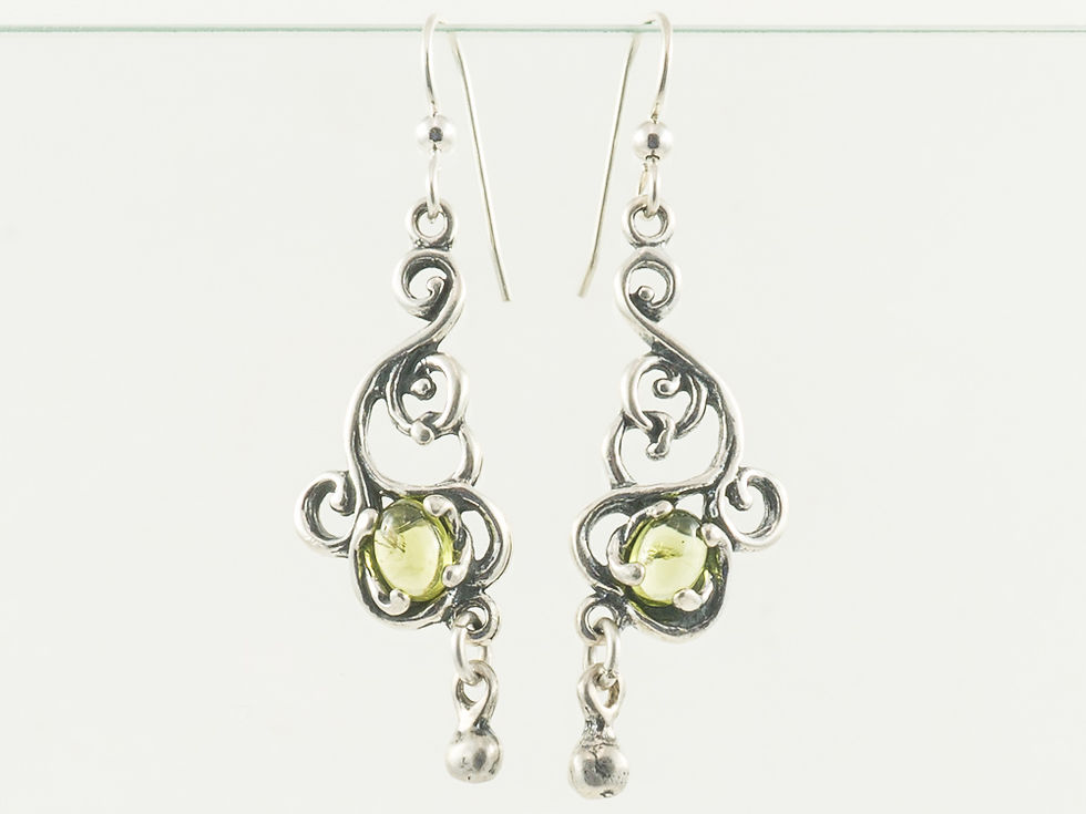 Thumbnail: Victorian Earrings with Stone
