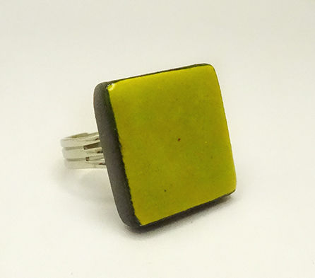 bague carrée vert jaune pour homme femme bijou céramique