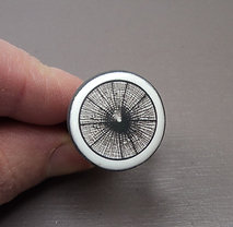 Bague ronde noir blanc avec graphismes, bague moyenne réglable