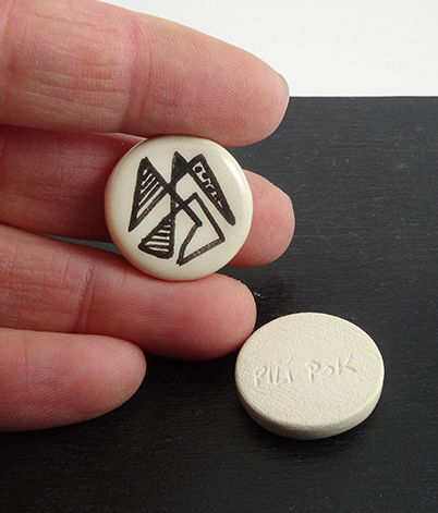 fèves galette des rois rond noir blanc graphisme céramique artistique