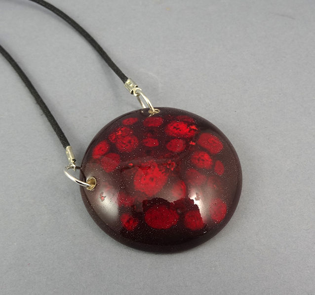 Miniature : collier rond bordeaux bijou artisanal créateur