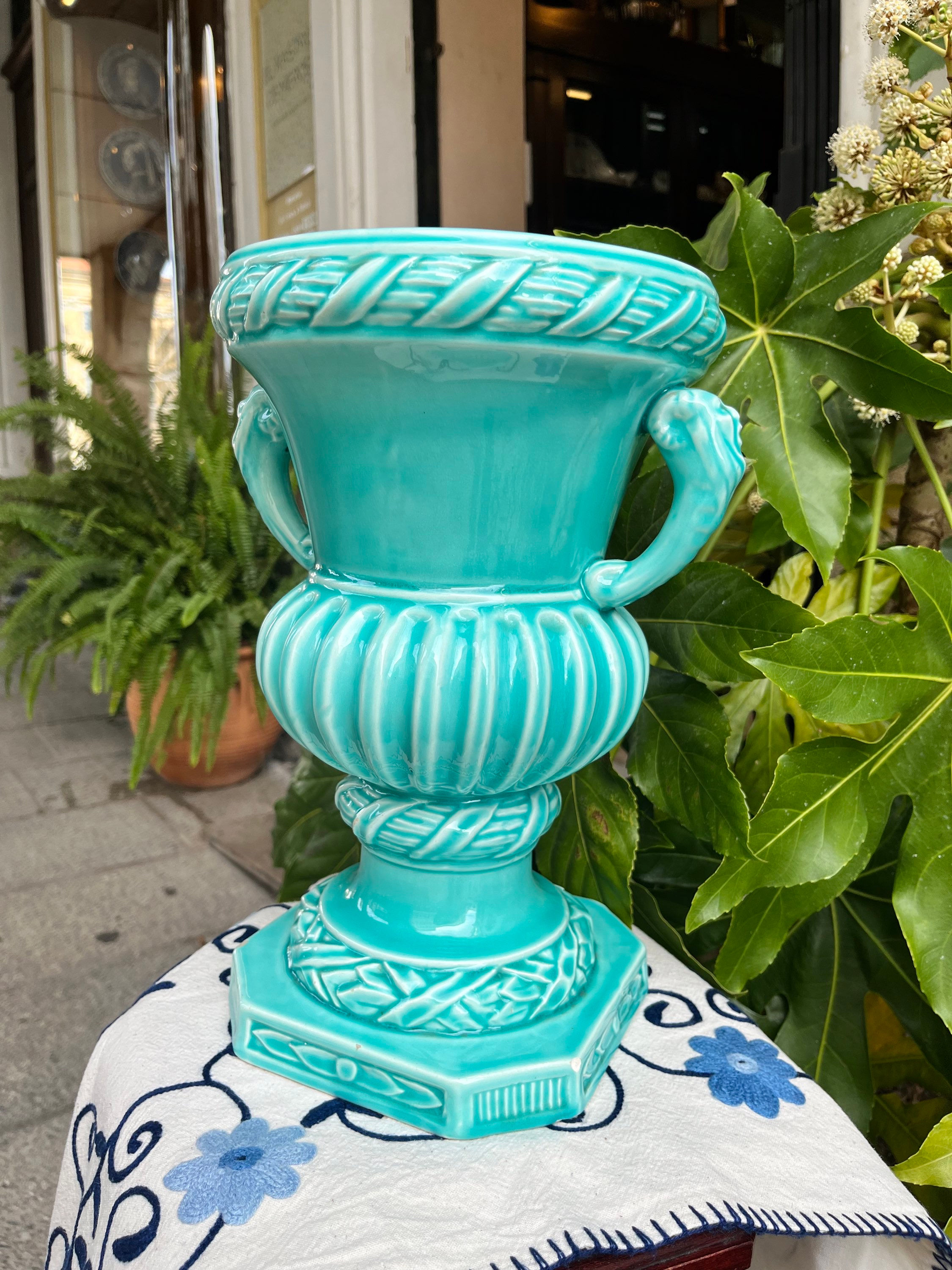 Jarròn Manises en verde agua.