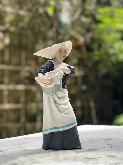 Figura Monja Lavandera Algora