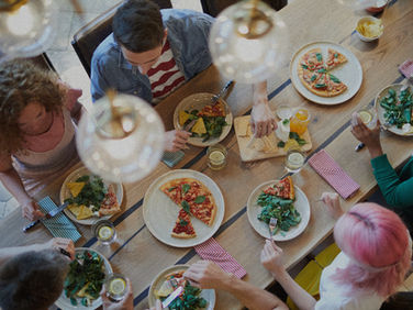 8 Ways to Spend Time with Younger People You Might Mentor