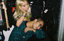 SweaterBeats+HayleyKiyoko