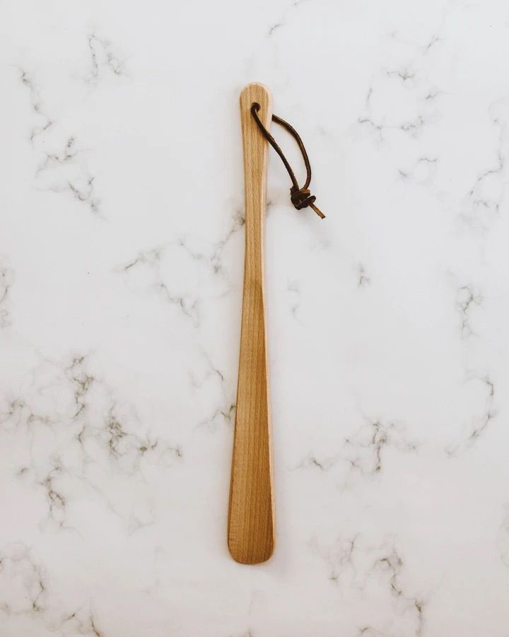 Long wooden shoe horn