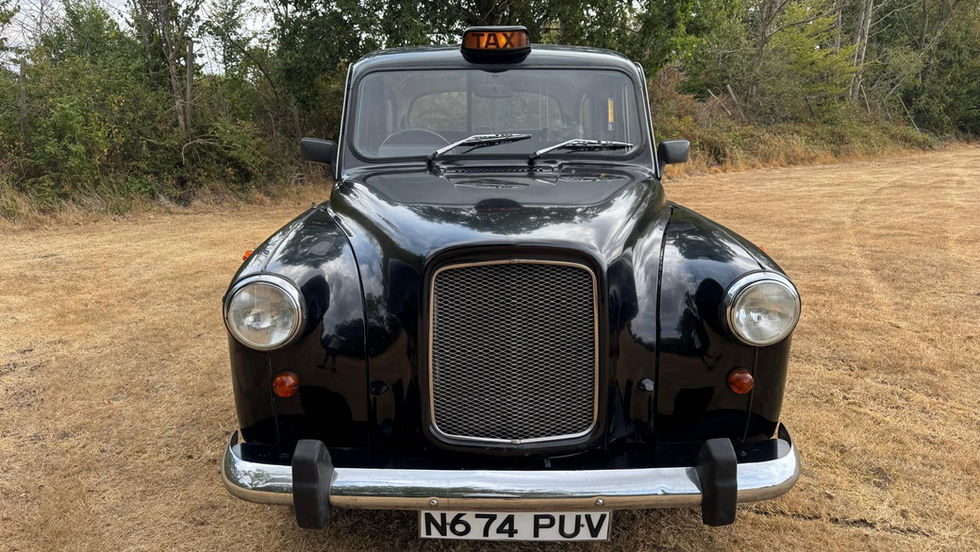 LTI Fairway black cab picture vehicle for filming