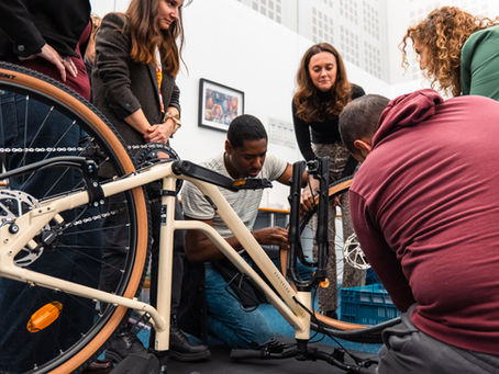 TEAM BUILDING À VÉLO : QUAND LA MOBILITÉ DOUCE TRANSFORME VOS SÉMINAIRES D'ENTREPRISES !