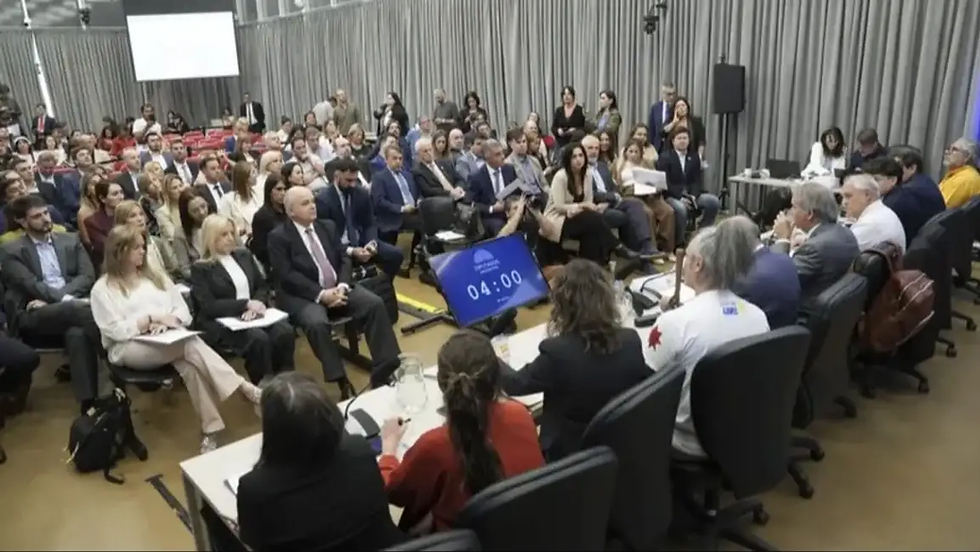 Masivo rechazo a la reforma de la Ley de Glaciares en la primera jornada de audiencias en Diputados