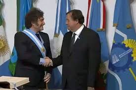 Urgente: Con un salario básico de $55 mil, la Policía de Río Negro acampa contra el gobernador Alberto Weretilneck