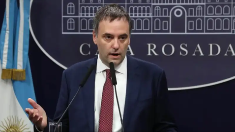 La doble vara libertaria: Denuncian que los contratados por Adorni le cuestan al Estado $600.000 millones por año