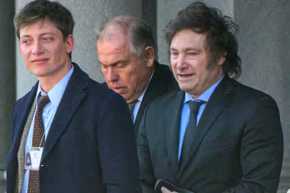 ¡ESCÁNDALO! Denuncian que la SIDE de Milei espía a opositores, gremios y grupos de jubilados