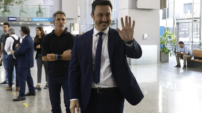 Grave: Militares denunciana Luis Petri por robo en laobra social que dejó a miles de soldados sin cobertura