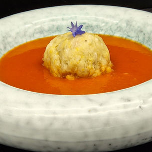 Afrikanische Süßkartoffelsuppe mit Fufu