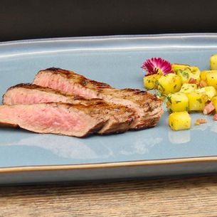 Flank-Steak London-Style mit gewürfelten Bratkartoffeln