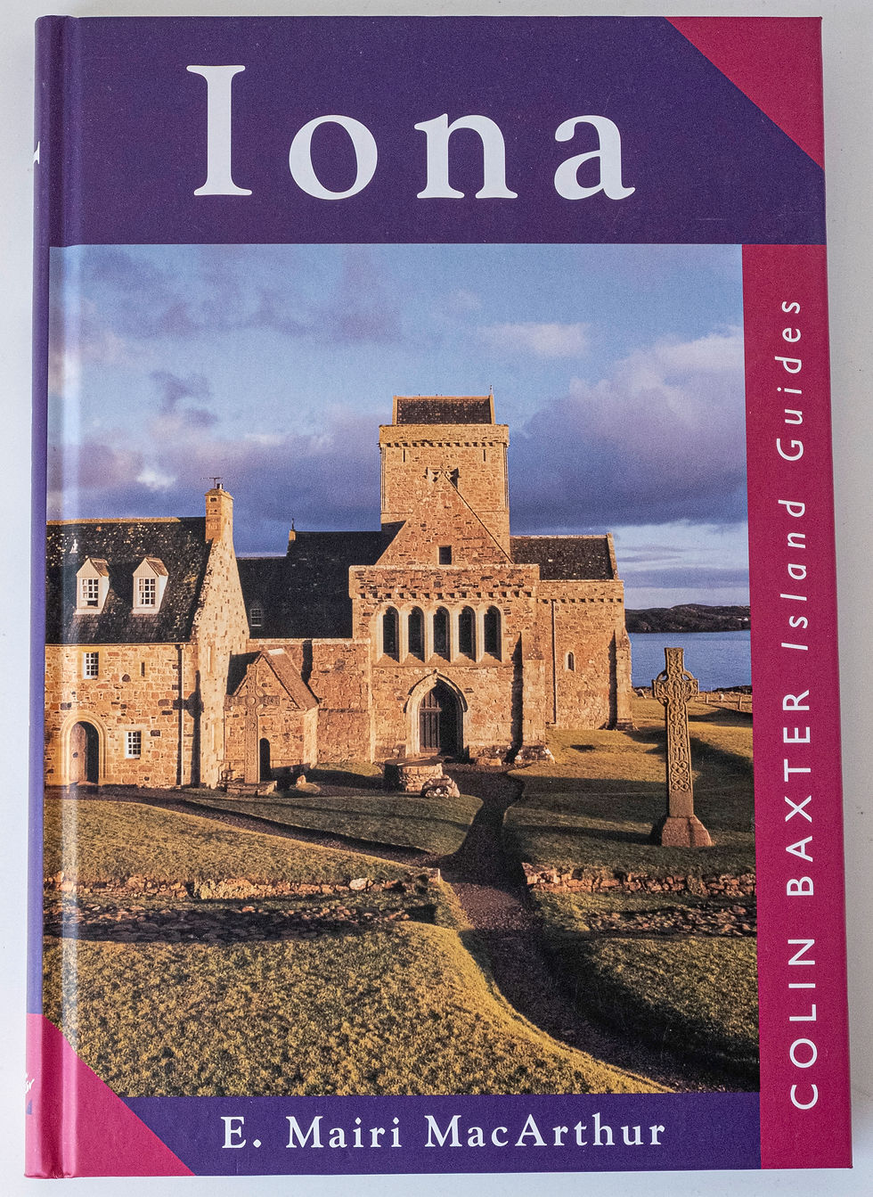 Iona