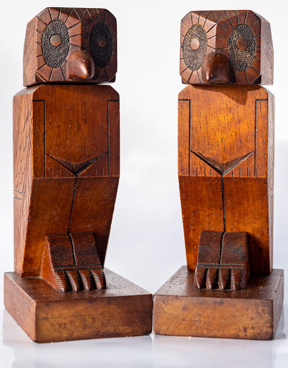 Thumbnail: A pair of Art Deco period wooden owl Book-ends