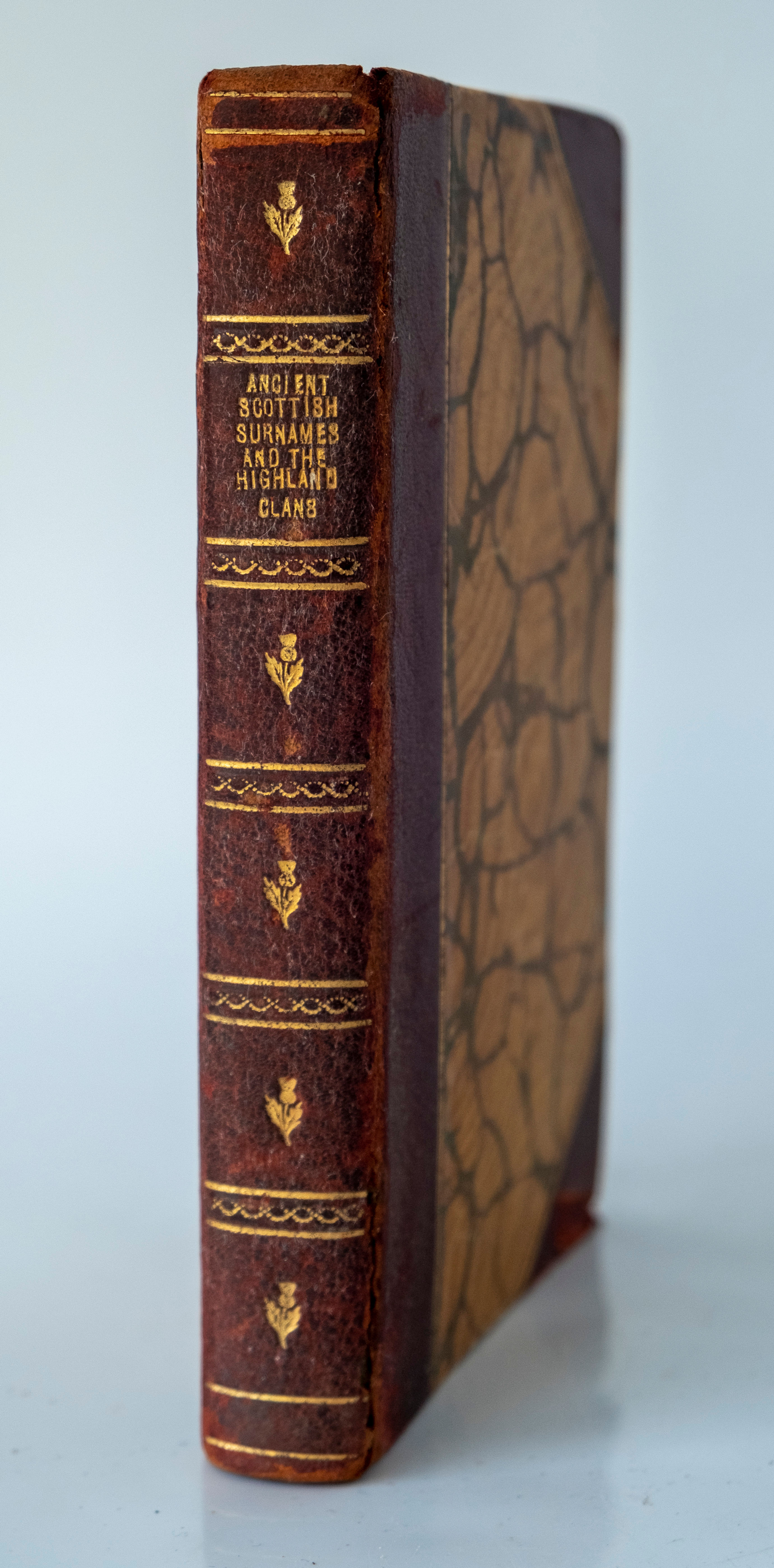 An Enquiry Into The Genealogy and Present State of Ancient Scottish Surnames with the Origin and Descent of The Highland Clan