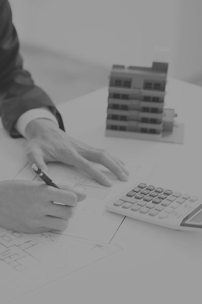 expert immobilier au travail