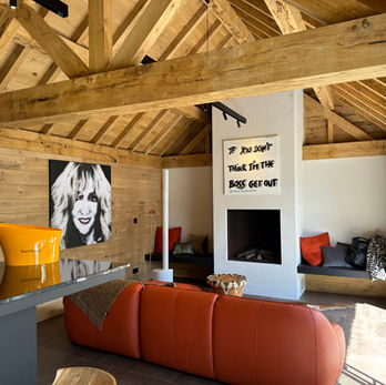 binnenkant eikenhouten bijgebouw