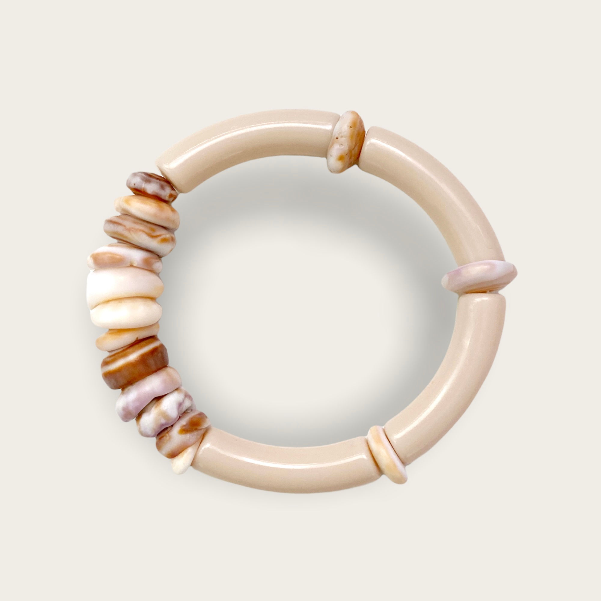 Brown Puka Single