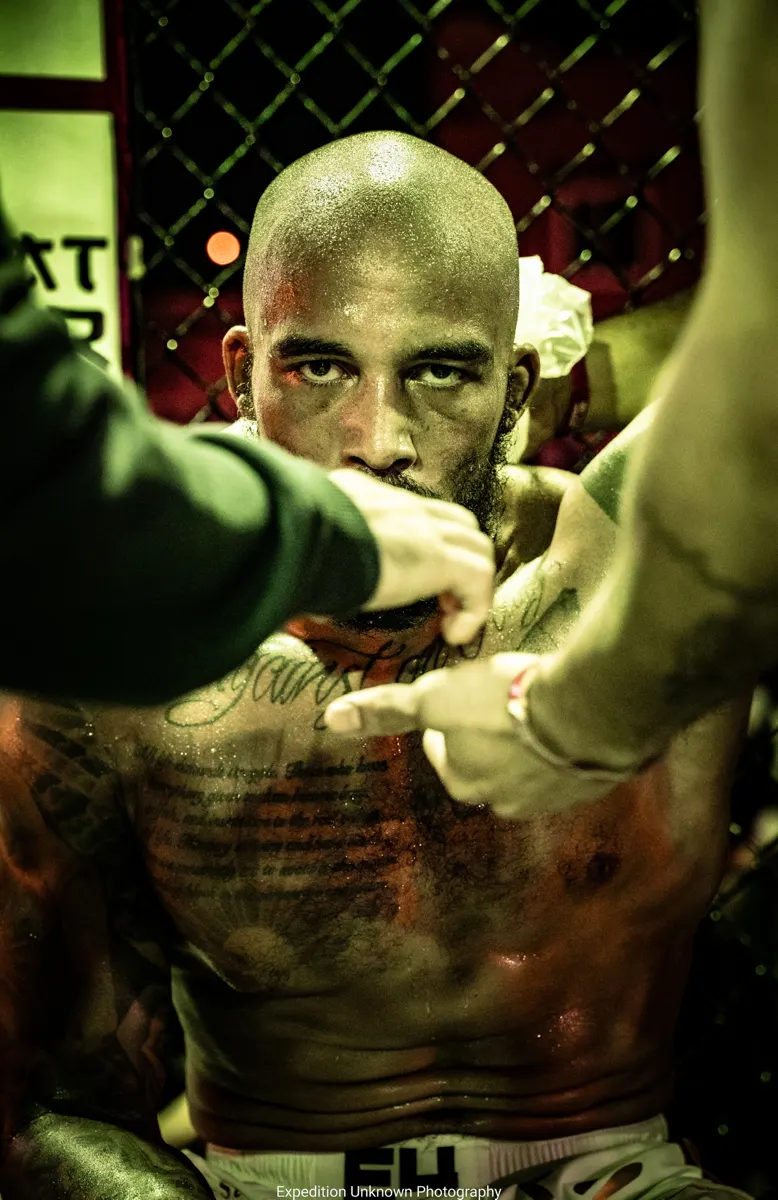 AJ in his corner between rounds