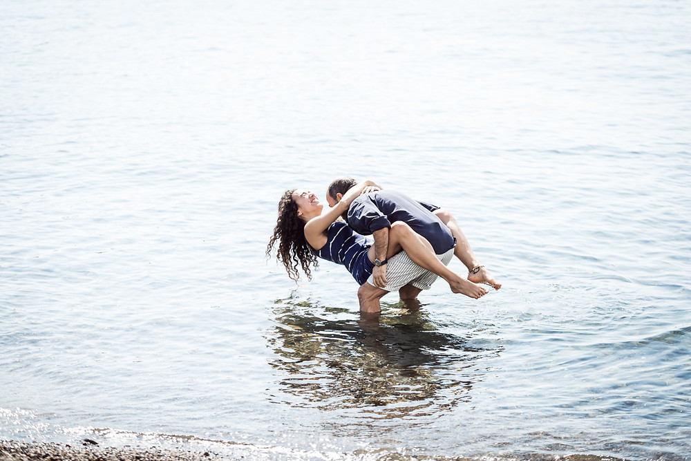 Elopement, boda íntima en Cadaqués, fotografía natural de bodas en Barcelona y Girona, Mon Amour Wedding Photography by Mònica Vidal