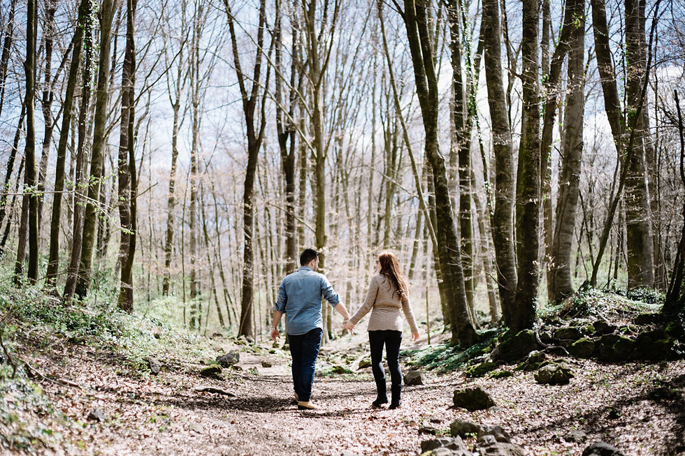 Preboda en la Fageda de'n Jordà, fotografía natural de bodas en Barcelona - Mon Amour Wedding Photography
