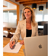 AM Immo vous accompagne dans vos projets immobiliers
Un accompagnement personnalisé et transparent.
Achat immobilier
Vente immobilière
Estimation immobilière
Accompagnement immobilier
AMImmo - Suisse
