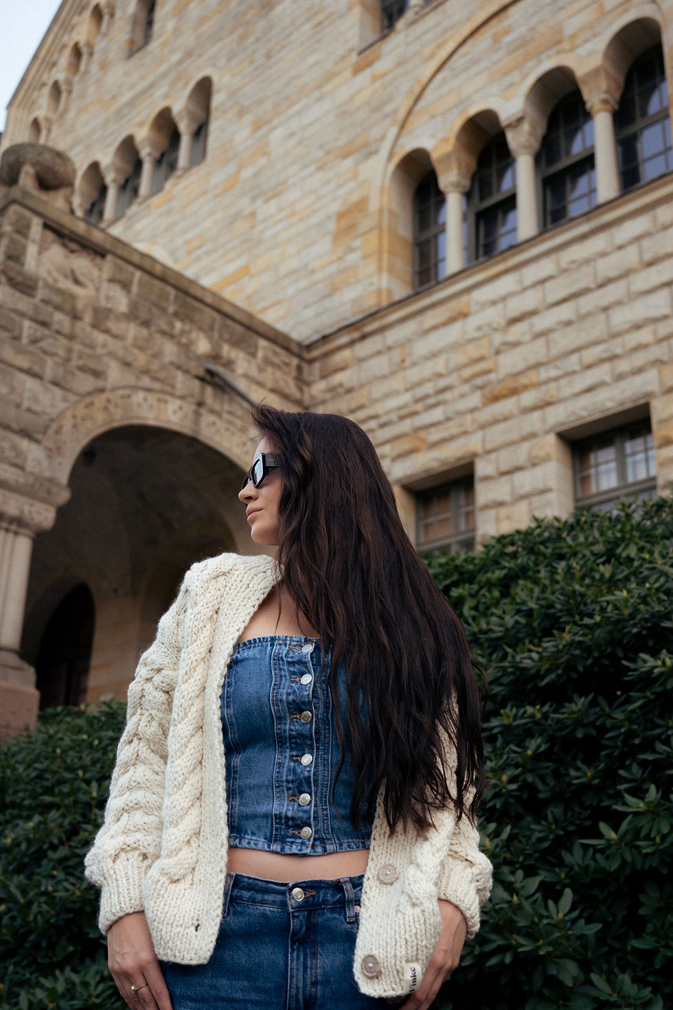 Miniatura: Sweter Flame Kremowy