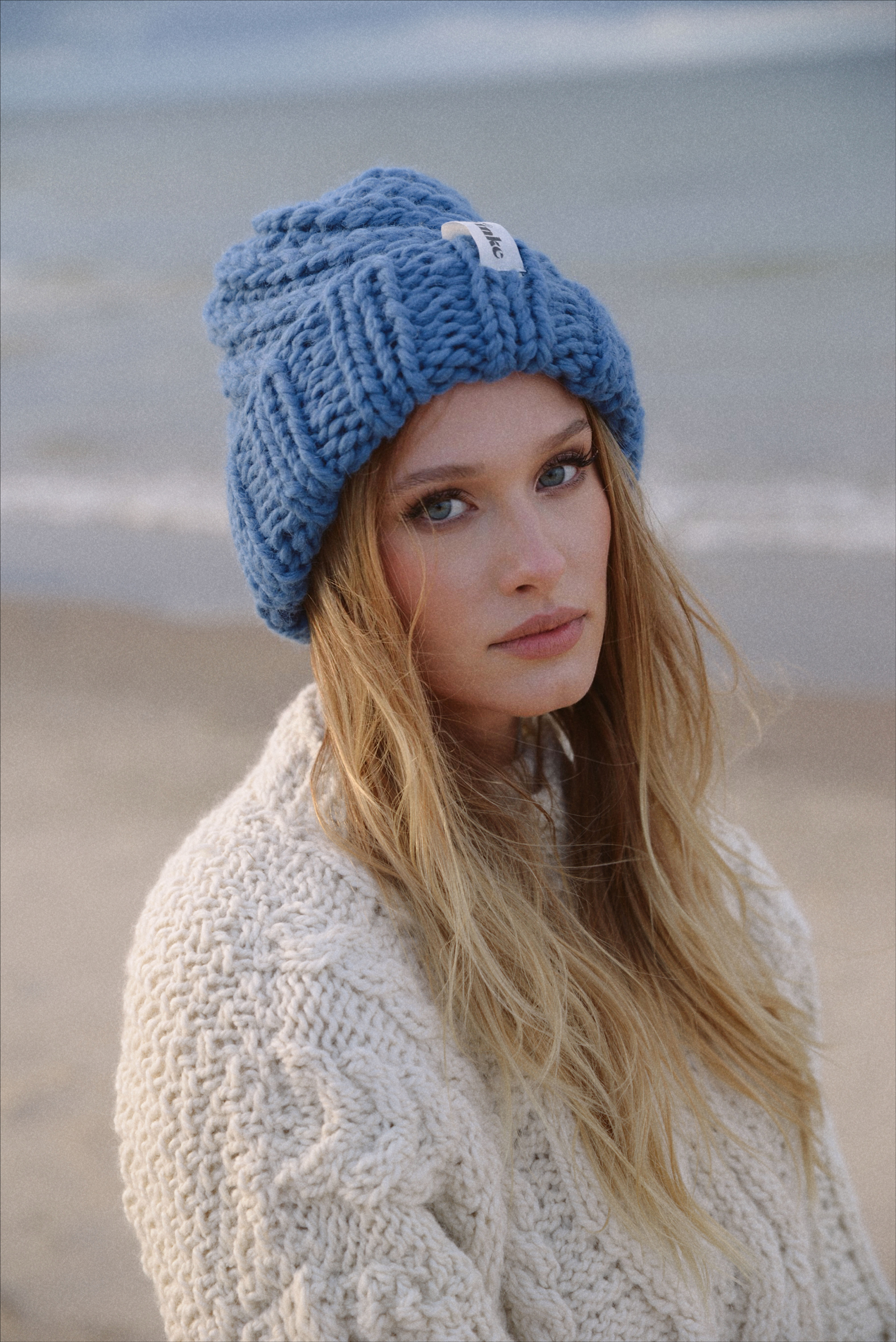 Czapka Arianna Niebieska