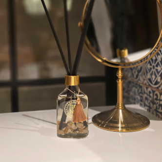 תמונה ממוזערת: מפיץ ריח בעבודת יד בעיצוב מדברי יוקרתי לעיצוב הבית