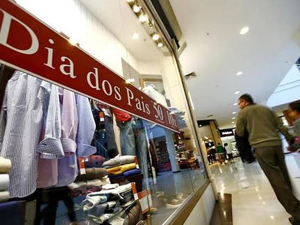 DIA DOS PAIS DEVE MOVIMENTAR R$ 247,04 MILHÕES NA ECONOMIA FLUMINENSE, SEGUNDO IFEC RJ