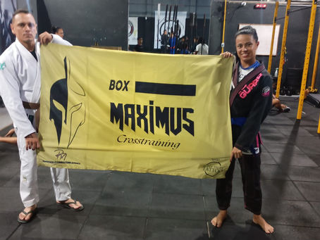 MAXIMUS- a Academia que cuida do equilíbrio entre corpo e mente