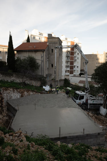 Bekki Création Maçonnerie, 
Maçon à Marignane, Marseille, Gignac la Nerthe, Bouches du Rhone
Travaux, gros oeuvre façades, rénovation, constructions neuves, couverture, piscines, bassins - 